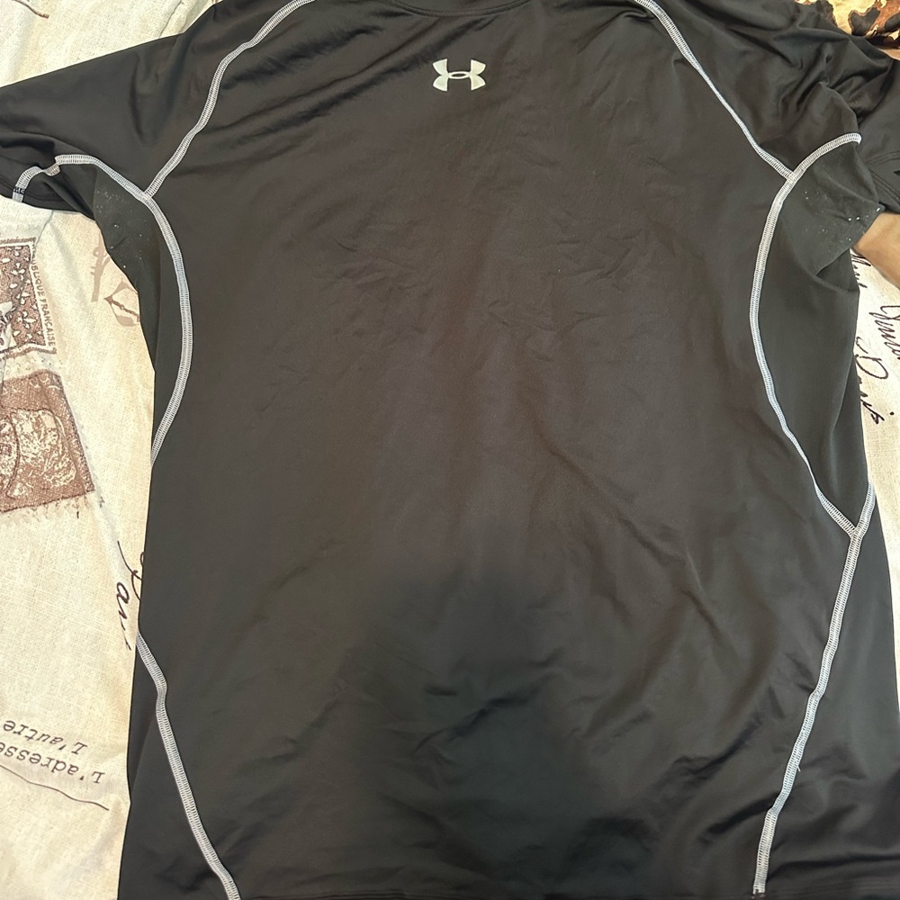Selling women and men athletic tops everything is 10$ except the Nike is 15$